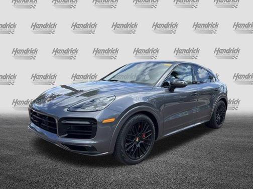 2022 Porsche Cayenne GTS