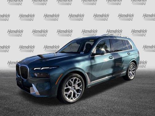 2025 BMW X7 xDrive40i