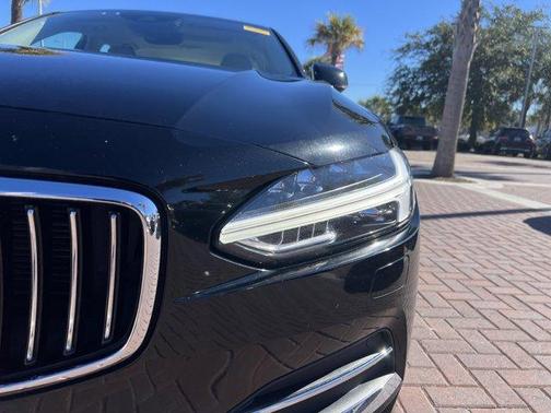 2017 Volvo S90 T5 Inscription