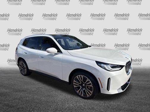 Mineral White Metallic 2026 BMW X3 30 xDrive