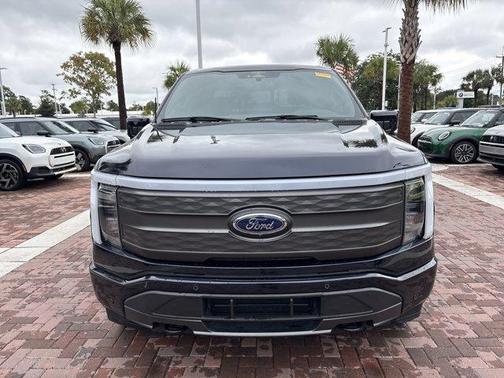 2023 Ford F-150 Lightning LARIAT