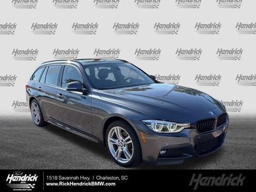 2019 BMW 330 i xDrive