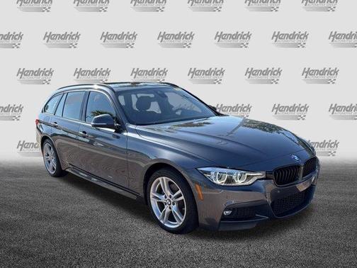 2019 BMW 330 i xDrive