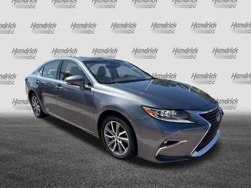 2016 Lexus ES 300h Base