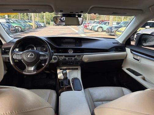 2016 Lexus ES 350 Base