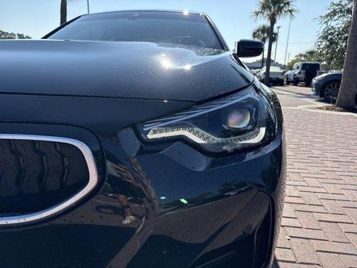 2025 BMW 230 i