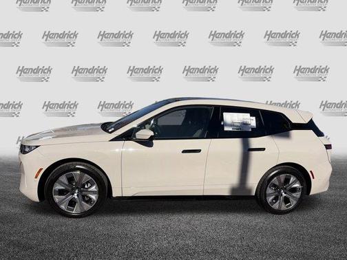 2026 BMW iX xDrive45