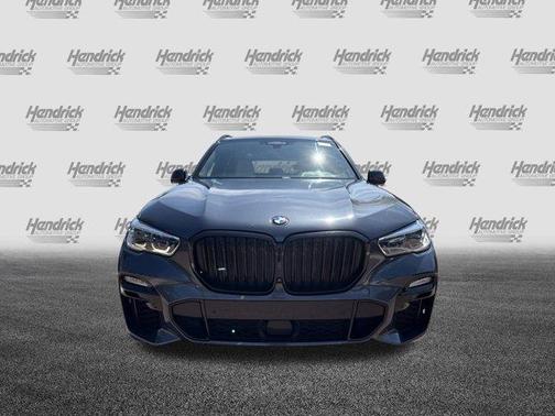 2021 BMW X5 M50i