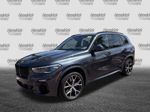 2021 BMW X5 M50i