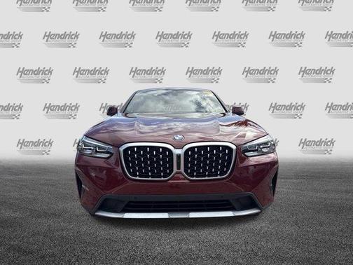 2025 BMW X4 xDrive30i