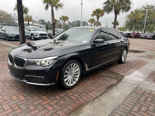 2018 BMW 740 i