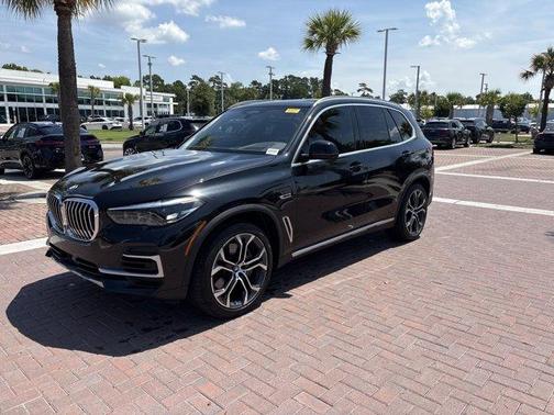 2022 BMW X5 PHEV xDrive45e