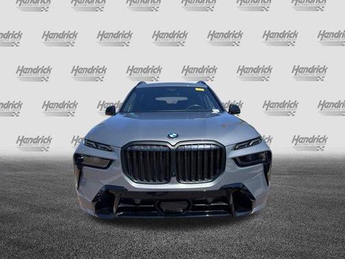 Gray Metallic 2023 BMW X7 xDrive40i