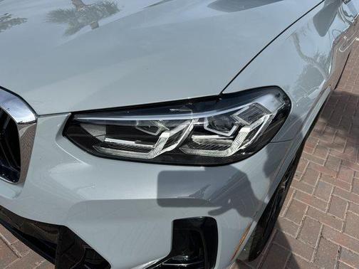 2024 BMW X3 M40i