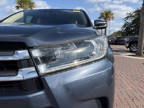 2018 Toyota Highlander Limited Platinum