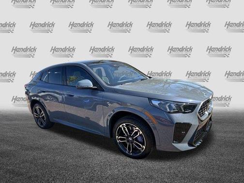 2025 BMW X2 xDrive28i