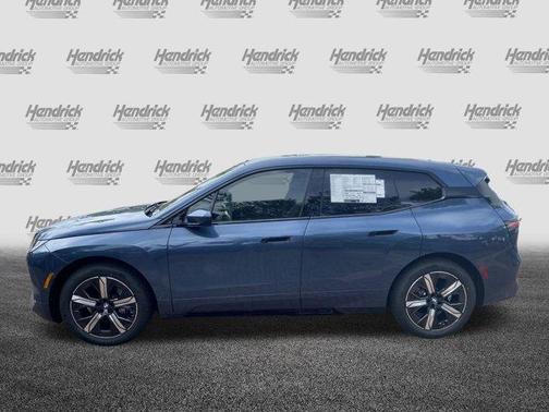 2026 BMW iX xDrive45