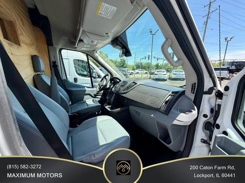 Oxford White 2018 Ford Transit-250 Base