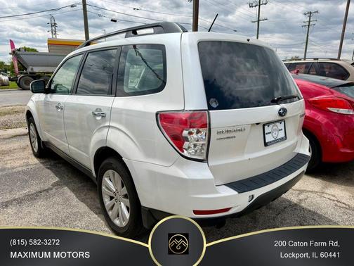 Satin White Pearl 2012 Subaru Forester 2.5X