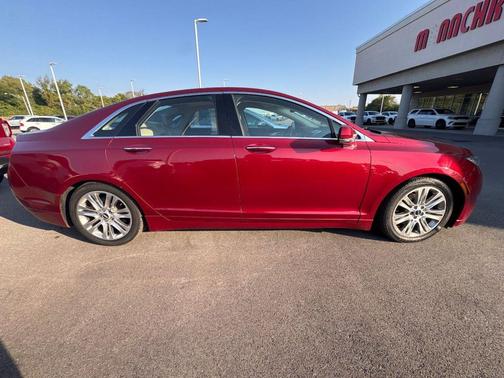 2016 Lincoln MKZ Base