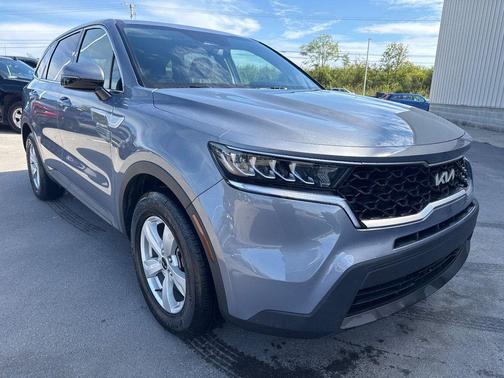 2023 Kia Sorento LX