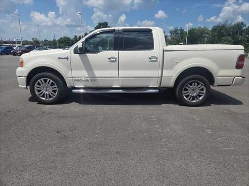 2008 Lincoln Mark LT 4WD Supercrew 139