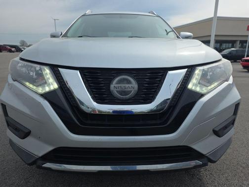 Brilliant Silver 2018 Nissan Rogue SV