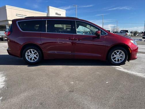 2021 Chrysler Voyager LXI