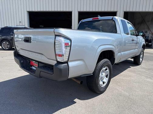 Celestial Silver Metallic 2022 Toyota Tacoma SR