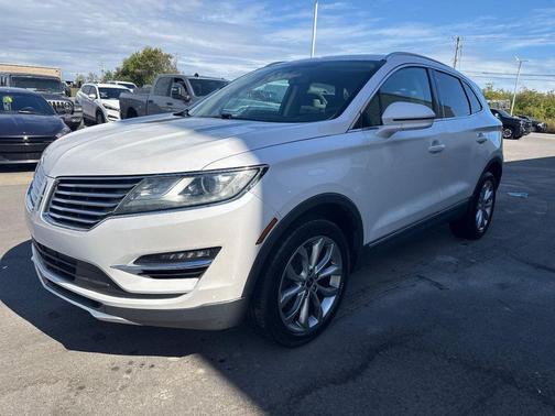 2016 Lincoln MKC Select