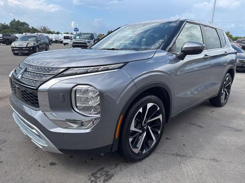 2023 Mitsubishi Outlander SE 2.5 S-AWC