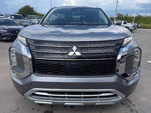 2023 Mitsubishi Outlander SE 2.5 S-AWC