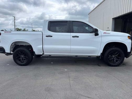 2022 Chevrolet Silverado 1500 Custom Trail Boss