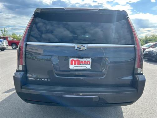 2017 Cadillac Escalade ESV Premium Luxury