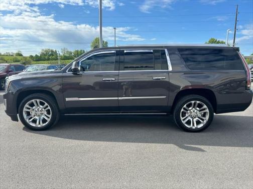 2017 Cadillac Escalade ESV Premium Luxury