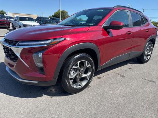 2024 Chevrolet Trax LT