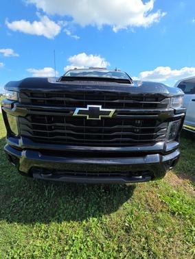 2025 Chevrolet Silverado 2500 Custom