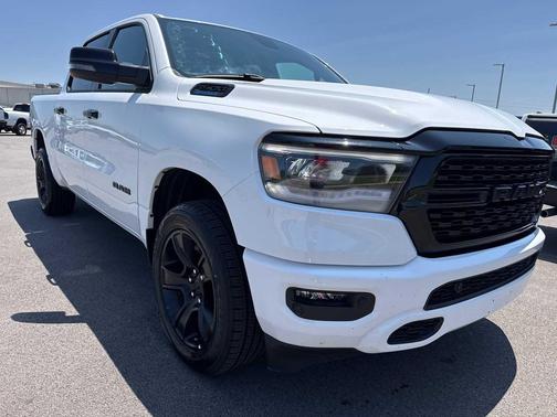 Bright White Clearcoat 2023 RAM 1500 Big Horn/Lone Star
