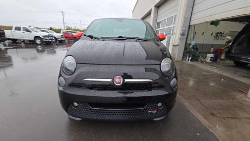 2017 FIAT 500e Battery Electric