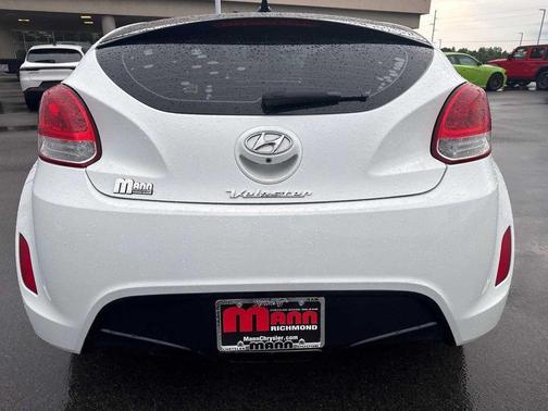 2015 Hyundai Veloster Base