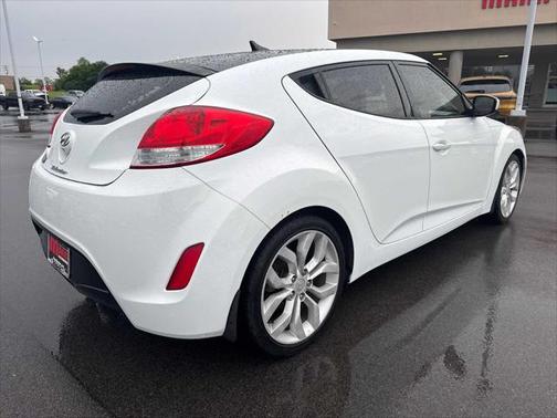 2015 Hyundai Veloster Base