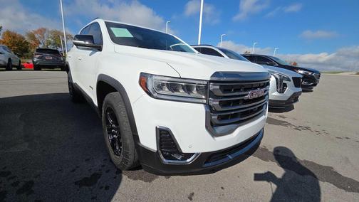 2022 GMC Acadia AWD AT4