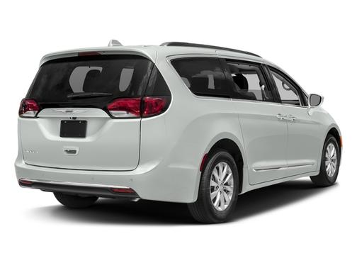 Bright White Clearcoat 2017 Chrysler Pacifica Touring-L
