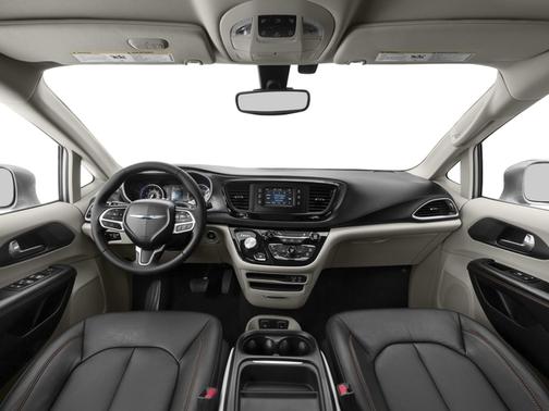 Bright White Clearcoat 2017 Chrysler Pacifica Touring-L