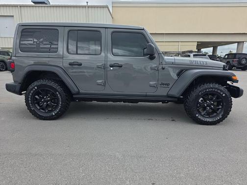 Sting-Gray Clearcoat 2022 Jeep Wrangler Willys