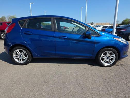 Lightning Blue Metallic 2019 Ford Fiesta SE