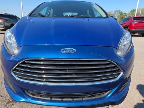 Lightning Blue Metallic 2019 Ford Fiesta SE
