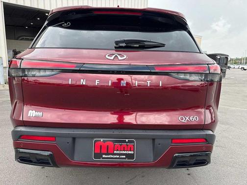 2024 INFINITI QX60 Luxe
