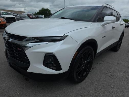 Iridescent Pearl Tricoat 2020 Chevrolet Blazer RS
