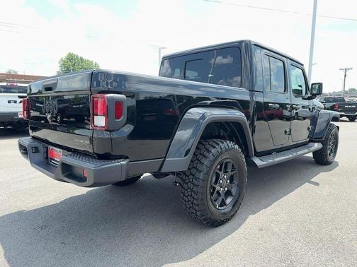 2025 Jeep Gladiator High Tide